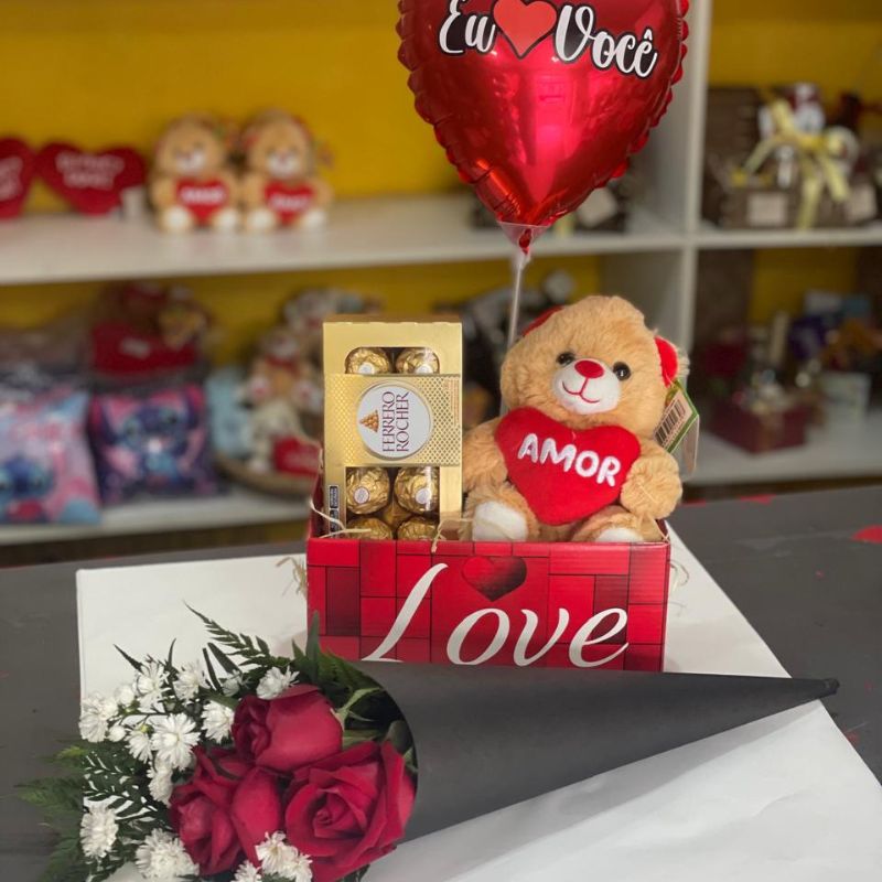 Combo Amor Sem Fim – Rosas, Chocolate, Ursinho e Balão - Imagem 3