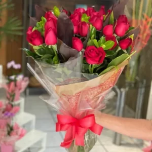buque_24_rosas_3.webp